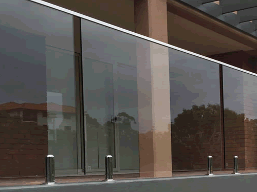 frameless glass balustrade